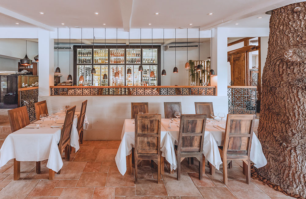 The restaurant at Esterel Caravaning, solid wood furniture and carved bar