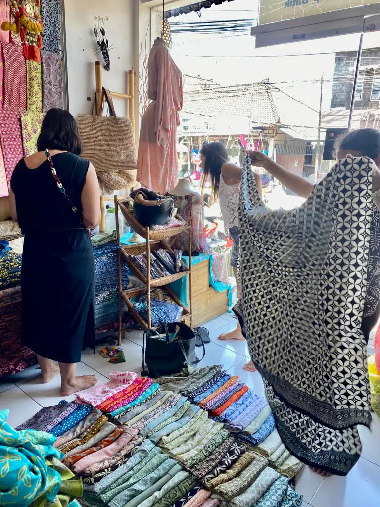 Selecting fabrics and batiks in Bali for the Esterel Caravaning boutique